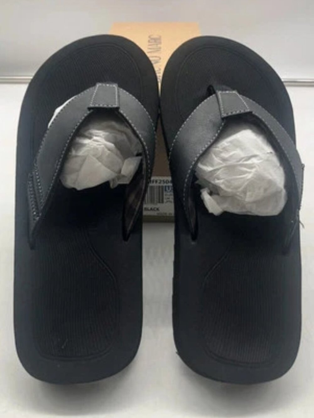 New In Box- Bruno Marc Men's Beach Flip Flops Thong Sandals Size 13 Black